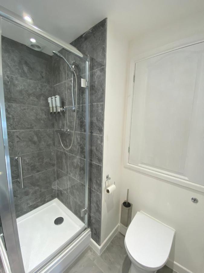 Modern 2 Bedroom Apartment, With Car Parking. Bitton 외부 사진